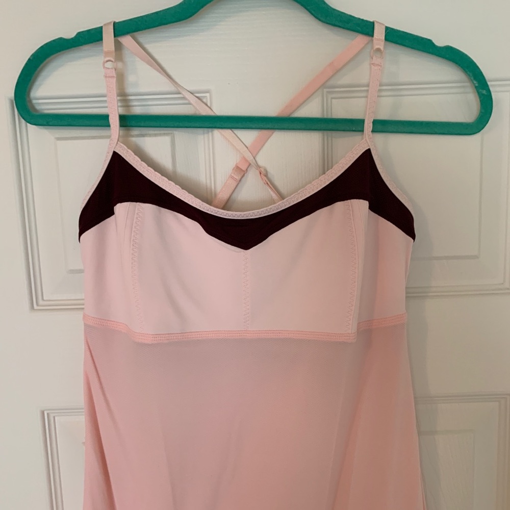 Lululemon tank sz 6 pink